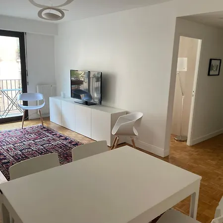 Proche Tour Eiffel * 巴黎