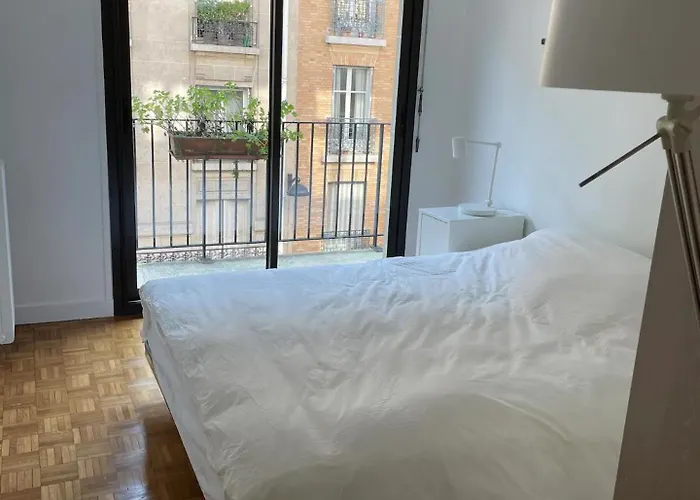 Proche Tour Eiffel Appartement *